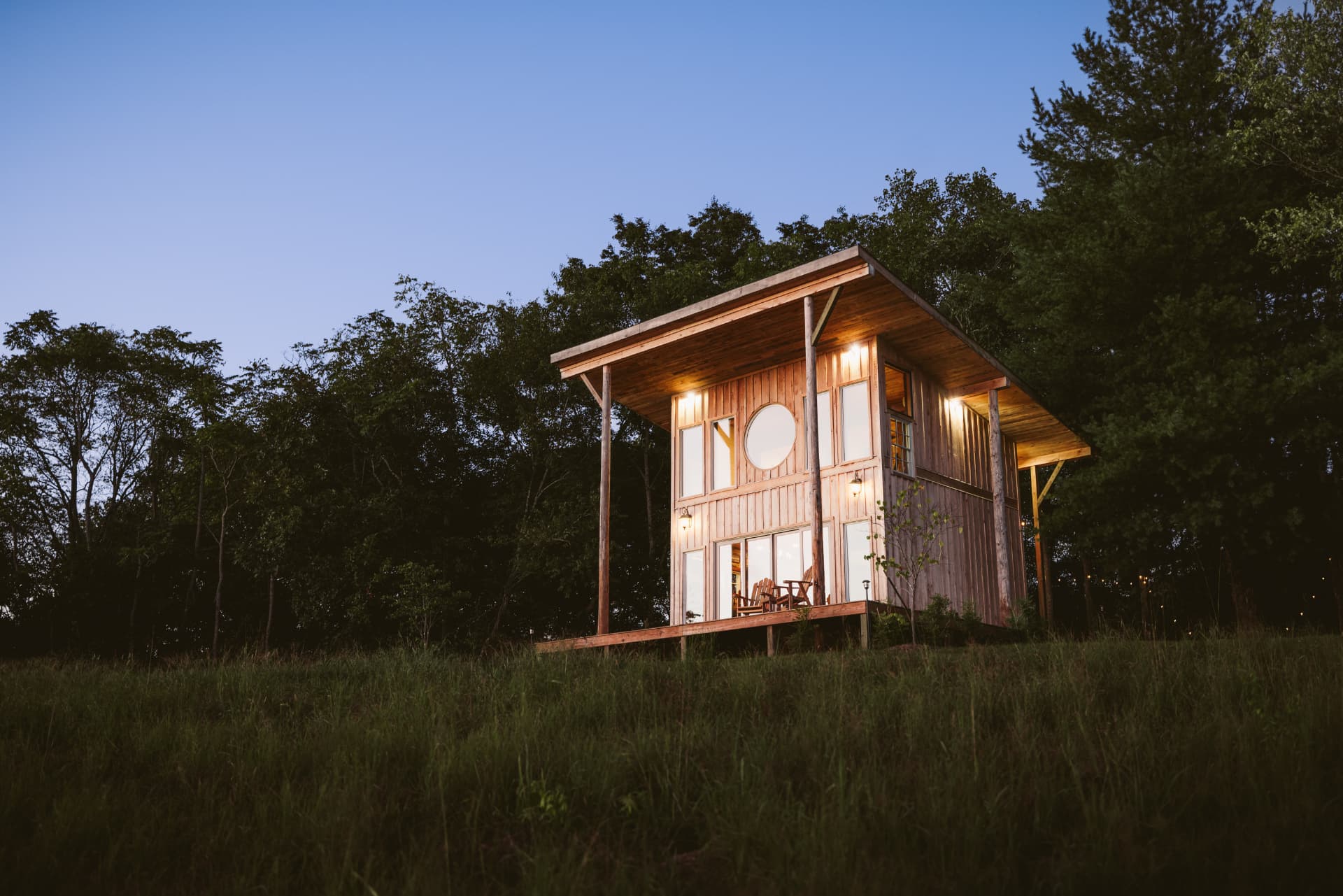 Sunset Lodge